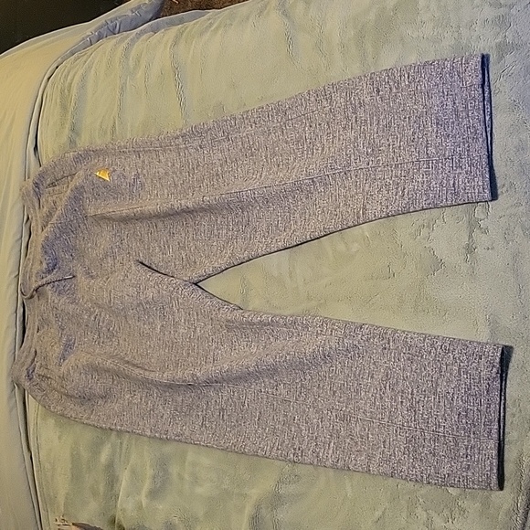 Golden goose sweatpants look on they a ticket 🎟